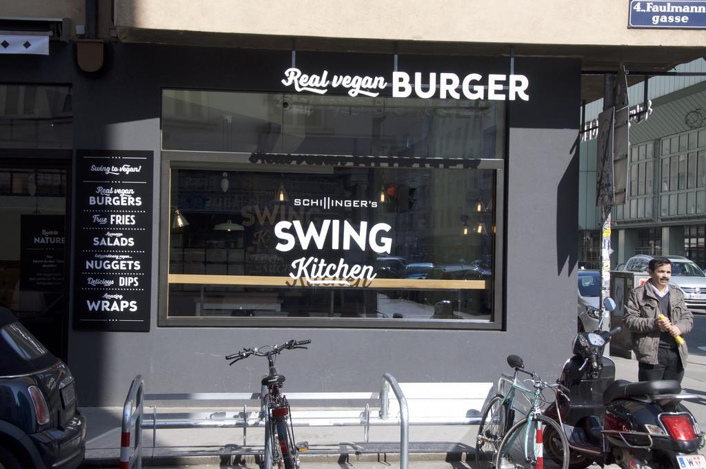 Operastreet City Center Santorin Wiedeń Zewnętrze zdjęcie